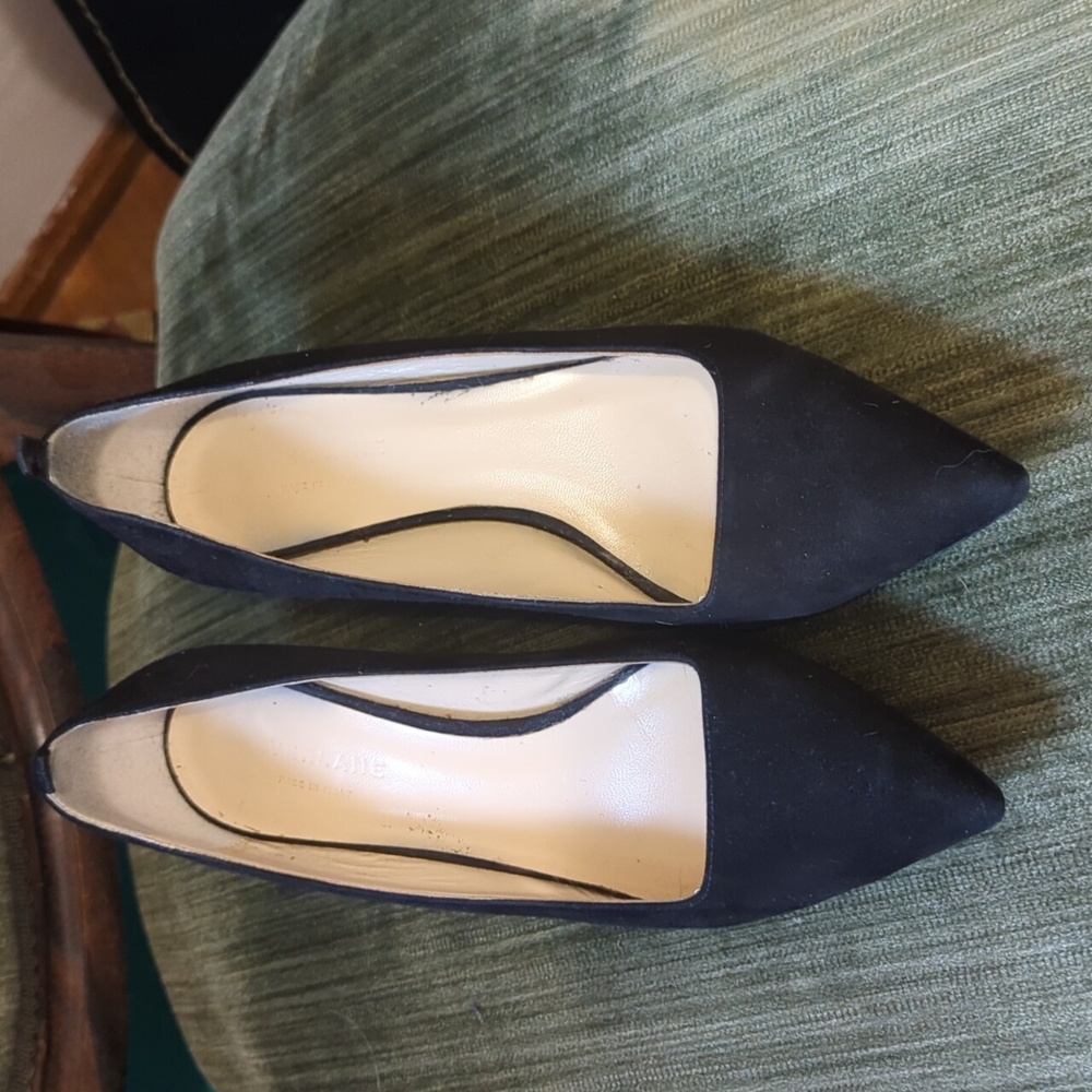 Everlane Black Heels Sleek Design Medium Heel - Picture 4 of 4